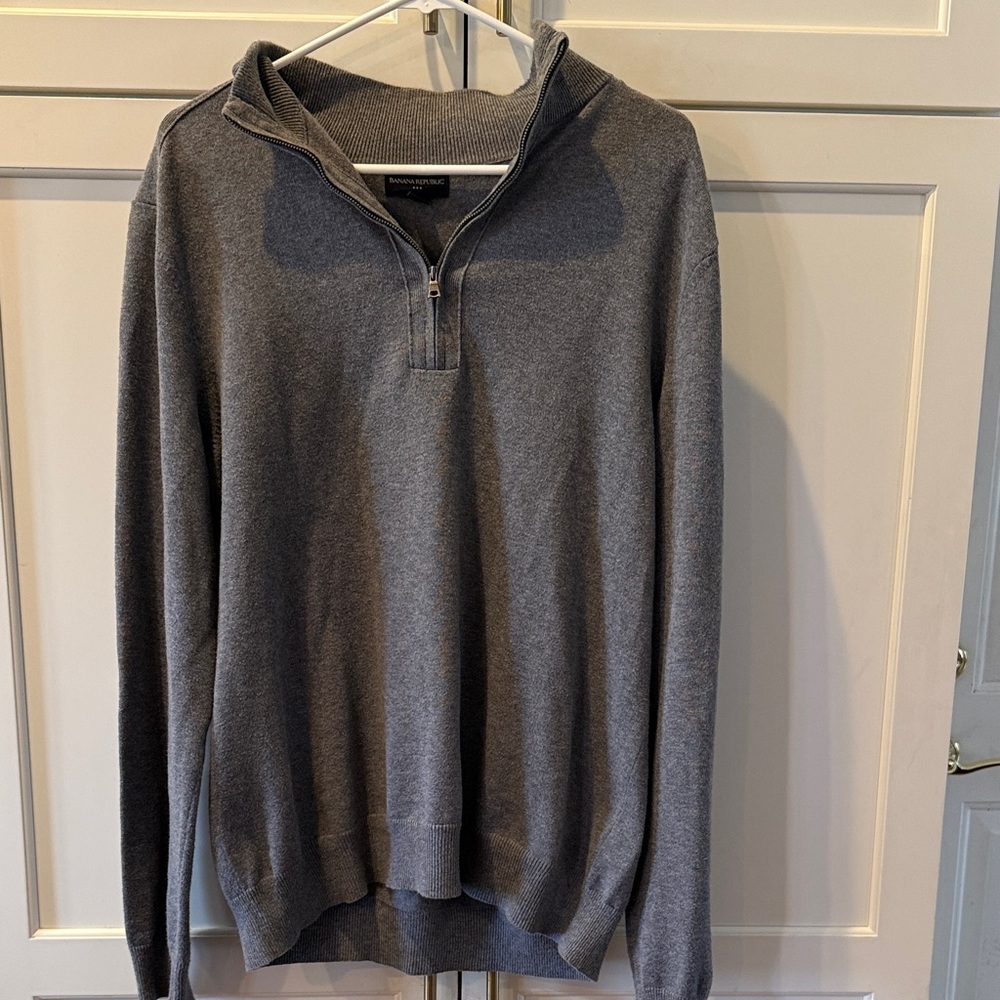 Large 100% cotton Banana Republic Women’s Gray Zip-Up Sweater